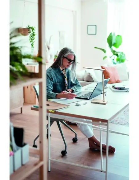 Lampara sobremesa cargador 10 W Ecológica Personalizada 7MO6346