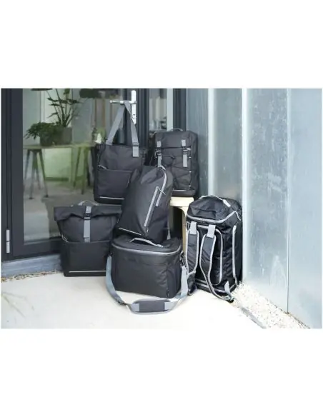 Bolsa isotérmica de 22 l para 20 latas de material reciclado GRS resistente al agua Ecológica Personalizada 6130045