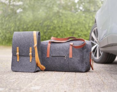 Bolsa viaje fieltro rPET con detalles PU