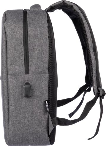 Mochila RPET 600D para portátil con USB