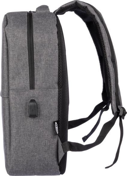 Mochila RPET 600D para portátil con USB