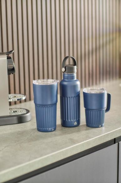 Taza termo inox reciclado 450 ml asa tapa deslizante RCS