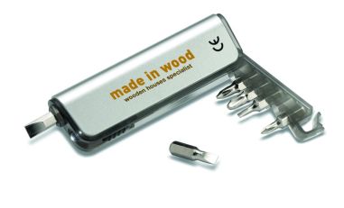 Set de herramientas y linterna Ecológica...