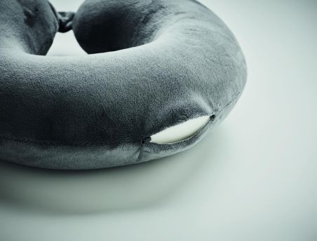 Almohada de viaje en RPET 210D Ecológica Personalizada 7MO6842