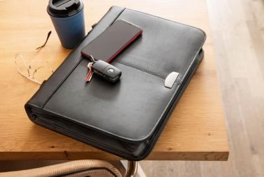 Portadocumentos A4 piel regenerada cremallera