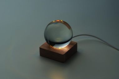Bola cristal LED 100 lúmenes madera FSC
