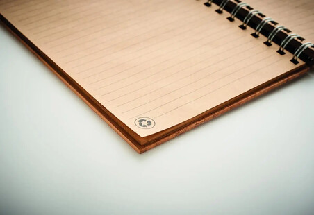 Libreta bambú A5 anillas dobles 70 hojas kraft rayado