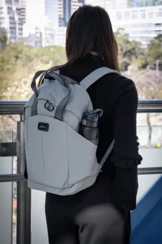 Mochila BrandCharger Pulse nailon reciclado 17L