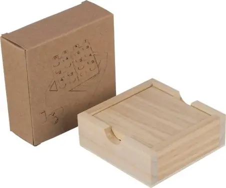 Sudoku de madera de pino con tablero elevable
