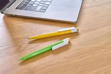 Bolígrafo ABS reciclado pulsador bambú