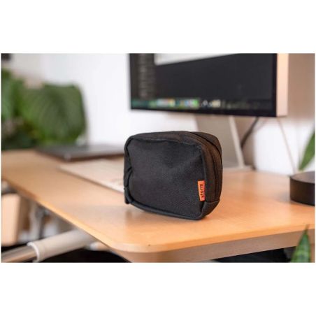 Cargador GaN 65W USB-C enchufes universales cable estuche