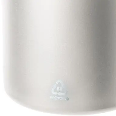 Botella termo Mace acero reciclado 600 ml