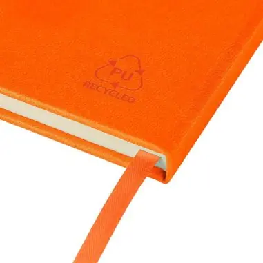 Cuaderno PU reciclado A5 80p 70gsm FSC grabado relieve