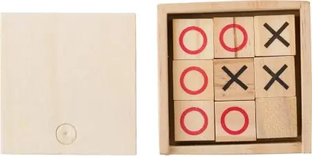 3 en raya de madera en caja con tapa tablero
