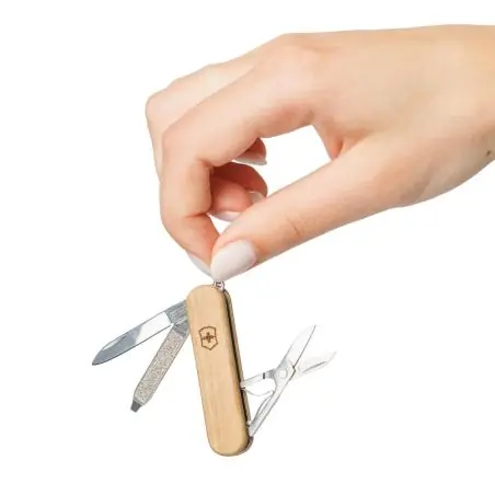 Navaja Victorinox Classic SD Wood nogal 5 funciones caja