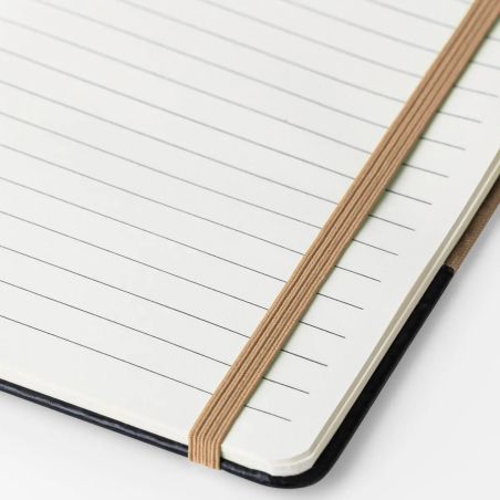 Cuaderno rPET A5 80p 70gsm PU grabado láser soporte