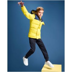 Chaqueta acolchada infantil con capucha fija
