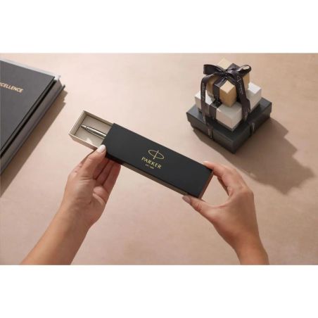 Bolígrafo Parker Jotter de acero inoxidable reciclado