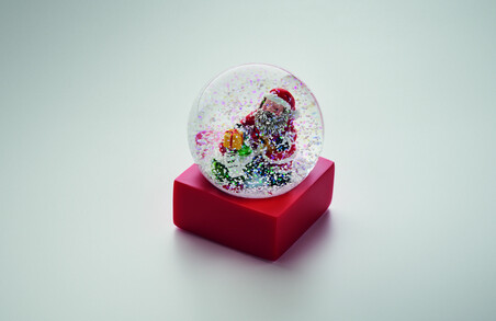 Bola de nieve cristal con base poliresina