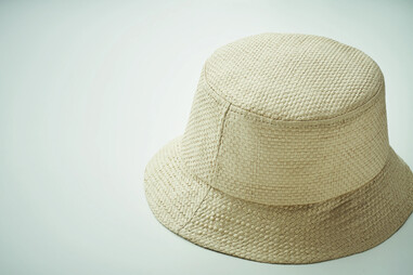Sombrero de paja de papel 26 x 13 cm