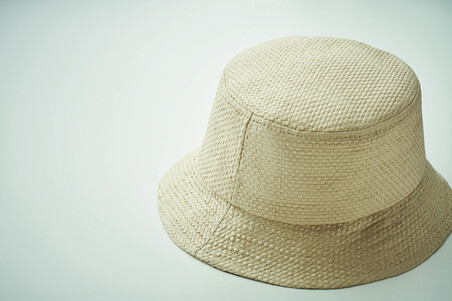 Sombrero de paja de papel 26 x 13 cm