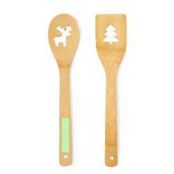 En el mango de una cuchara