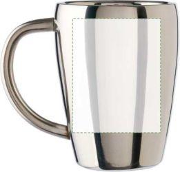 A la derecha del asa